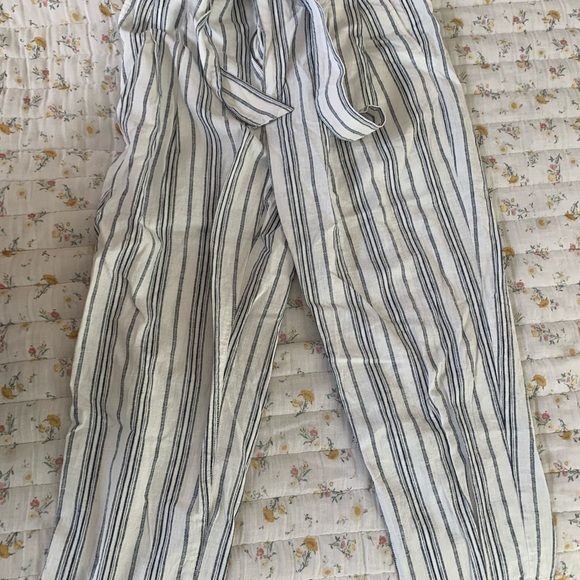 Madewell Cropped Paper Bag Pants NWT - Picture 2 of 4